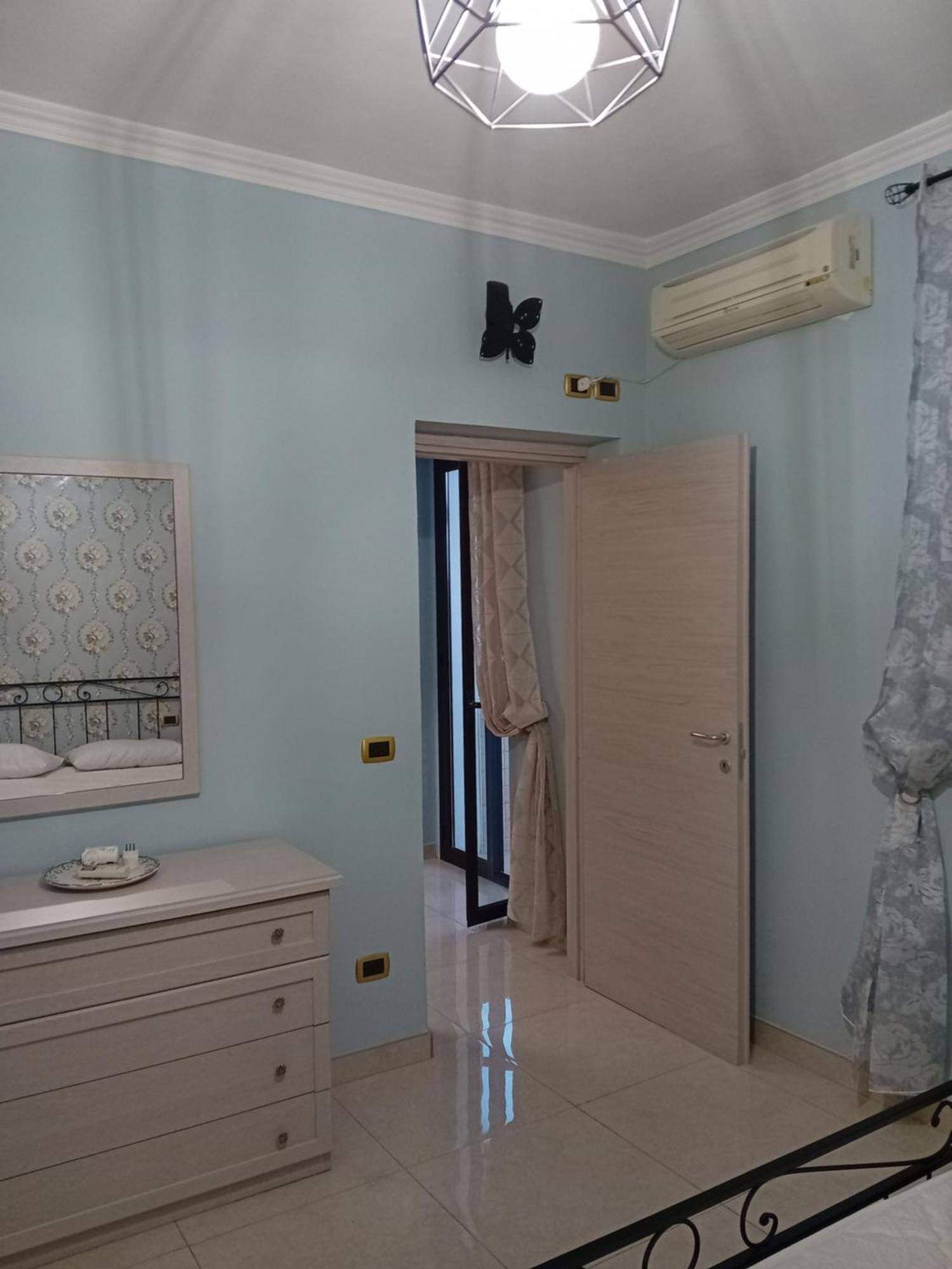 カターニアCasa Ireneアパートメント エクステリア 写真