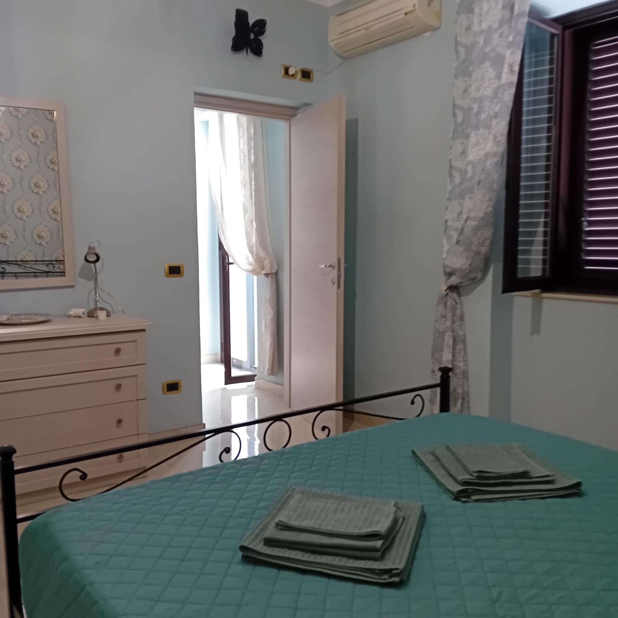 カターニアCasa Ireneアパートメント エクステリア 写真